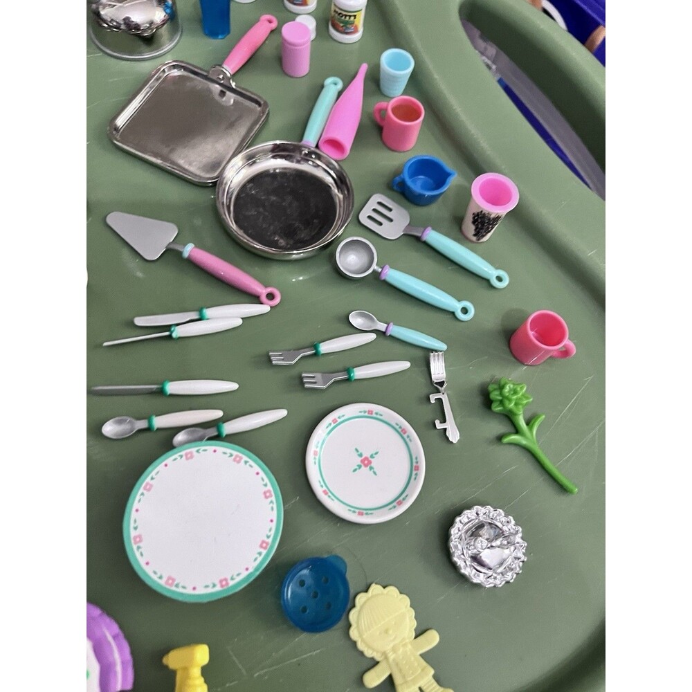 1996 Tyco Kitchen Littles Barbie Dollhouse Size Food Accessories Lot 92 Pieces - Picture 6 of 10